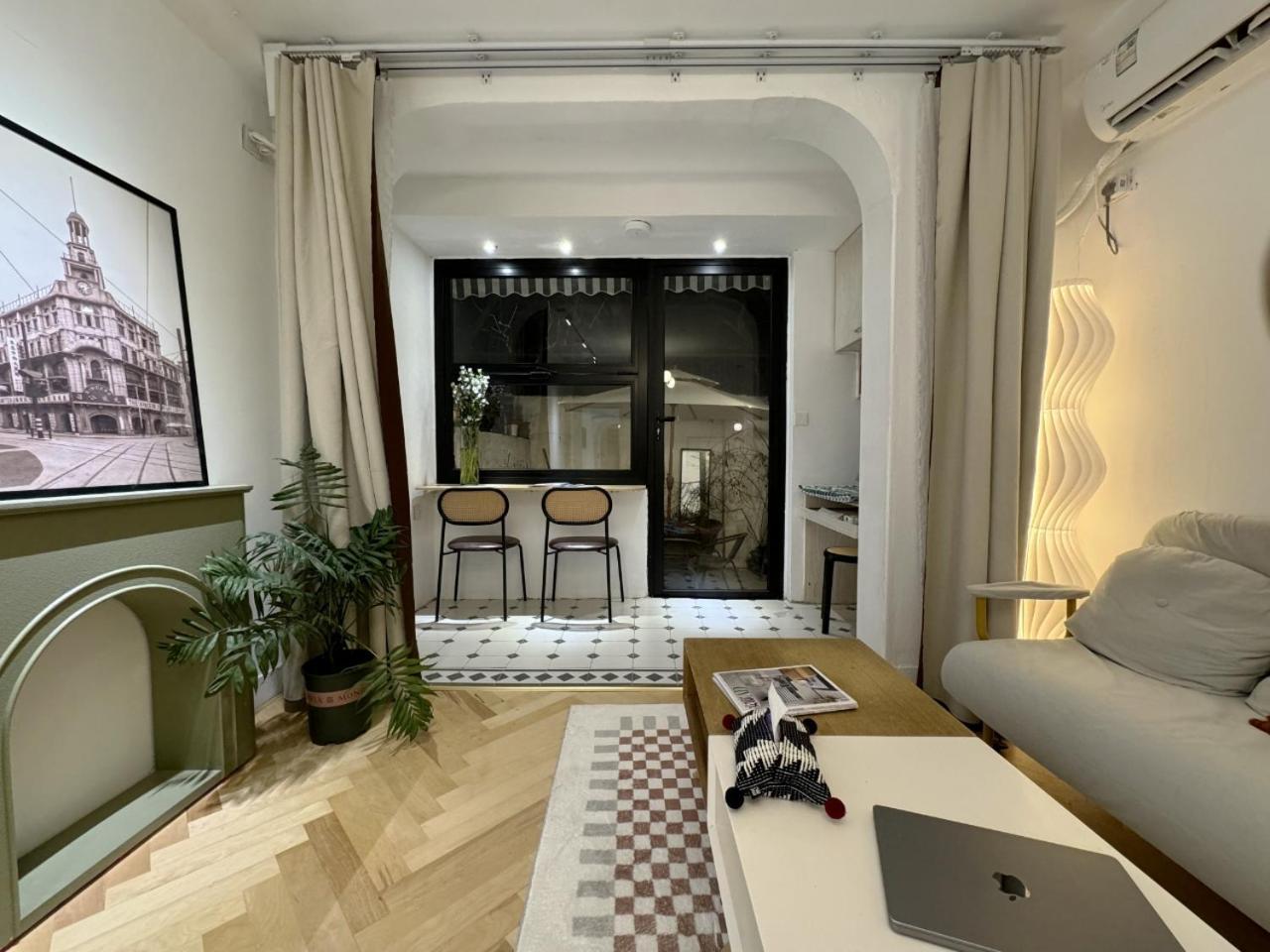 Apartment Near Nanjing Road/ Jing'An Temple/ Renmin Plaza Шанхай Екстер'єр фото